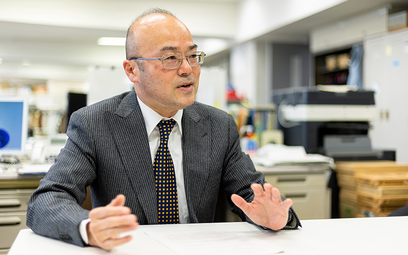 細川 義浩 氏